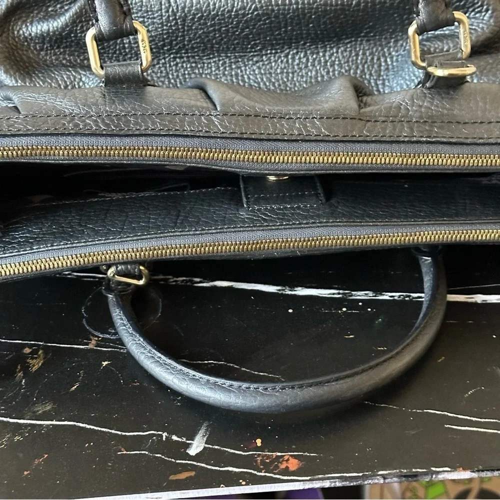 💎MCM METALLIC SILVER 2 WAY BAG💎 - Picture 11 of 16
